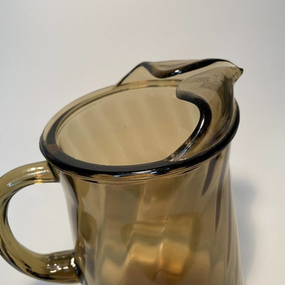 Vintage Indiana Glass Pitcher Optic Amber Swirl Pattern With Ice Lip - Picture 3 of 8